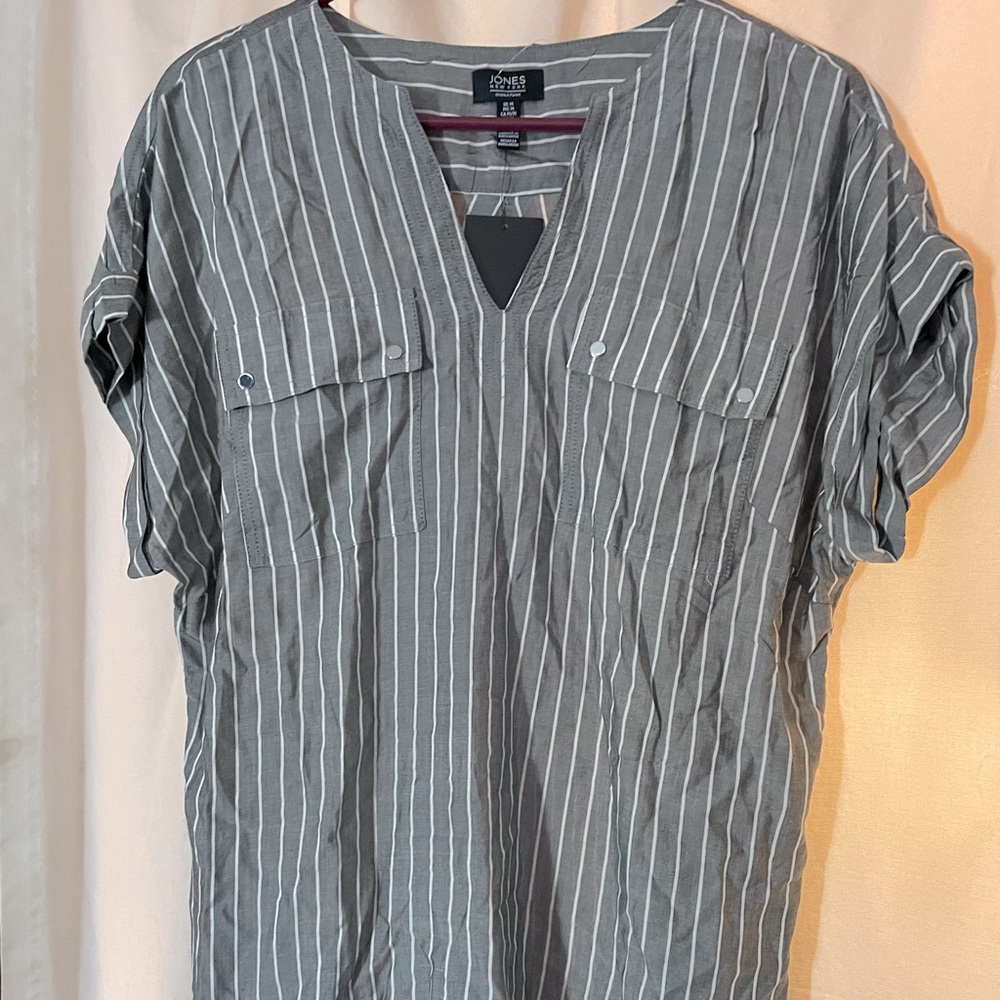 Womens top.